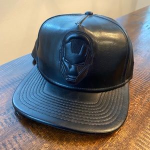 Vintage Marvel Iron Man EXCLUSIVE New Era EUC 5950 faux leather SnapBack RARE